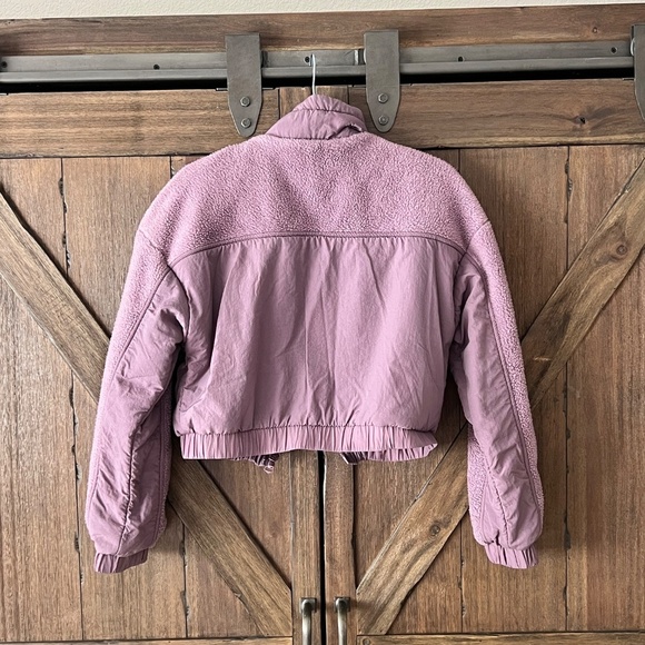 Urban Outfitters Jessica Mixed Media Cropped Fleece Jacket Purple Size Small - Picture 5 of 8